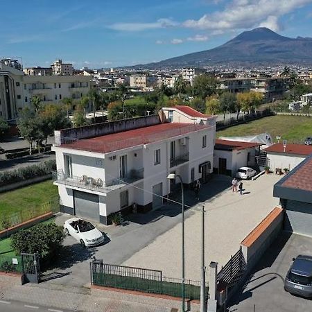Donna Paola Hotel Pompeia Exterior foto