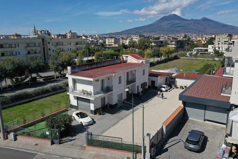 Donna Paola Hotel Pompeia Exterior foto
